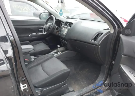 2019 Mitsubishi Outlander Sport 2.0 Es z USA, uszkodzony, nr VIN JA4AP3AU0KU019432